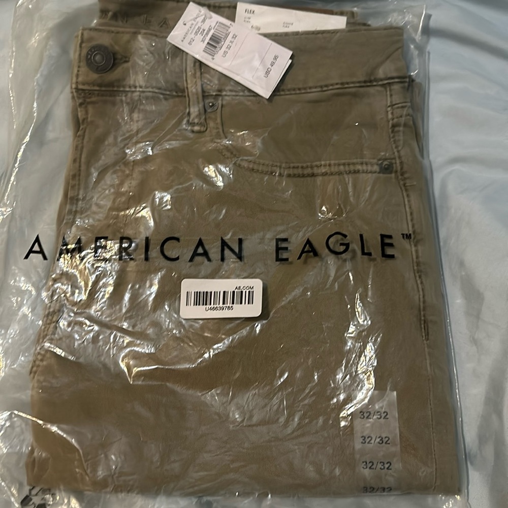 BRAND NEW American Eagle slim flex pants
